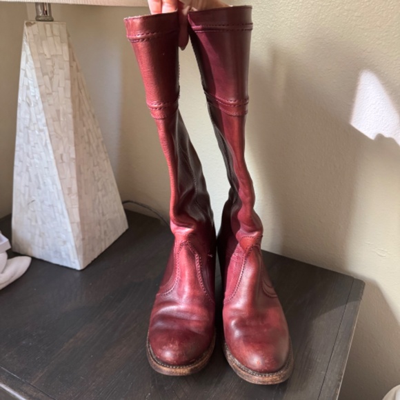Rare Frye Jane Tall - Plum - size 7 - Picture 8 of 8